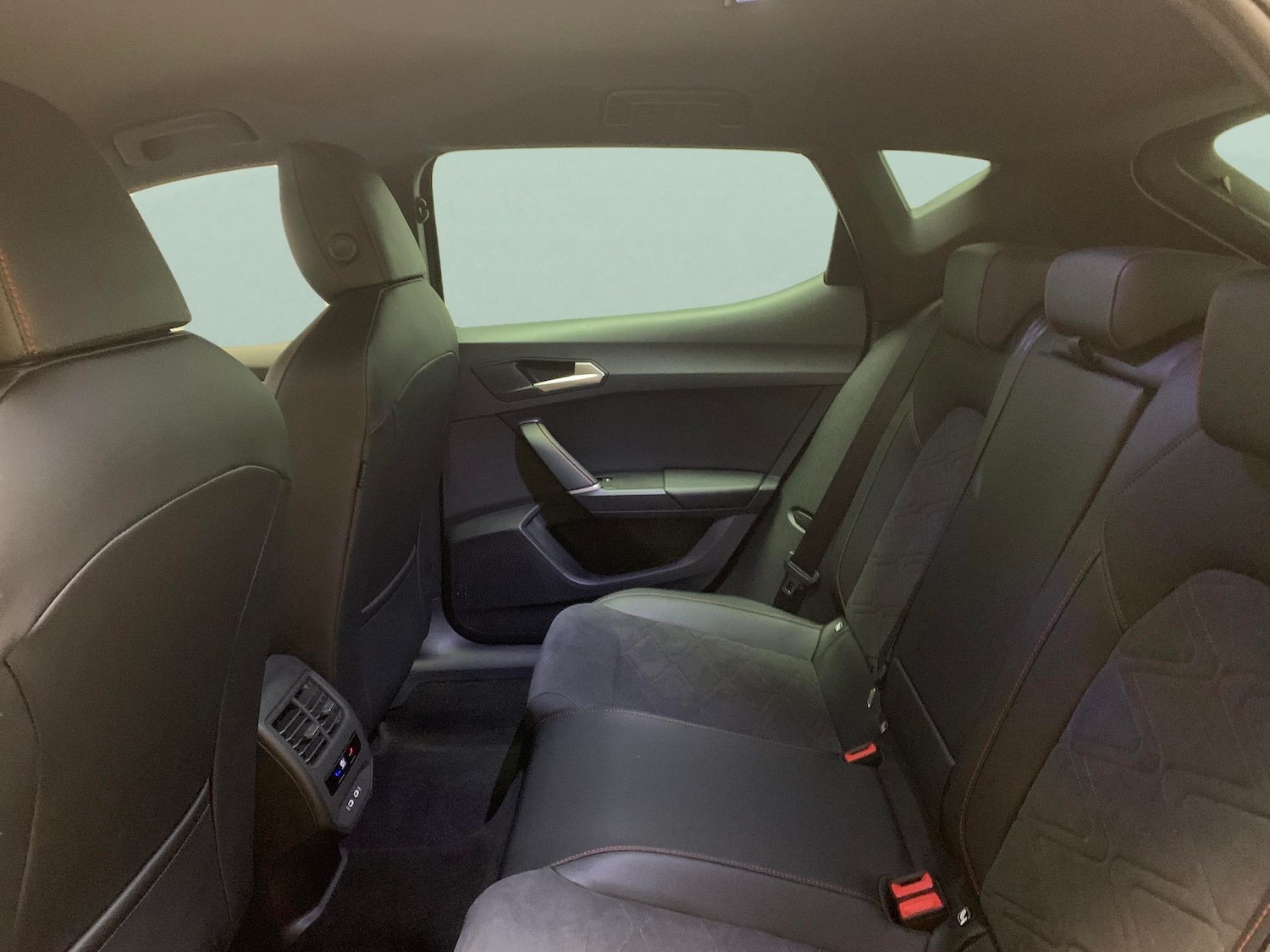 Used SEAT Leon 2022 for sale - 77650922: Photo 22