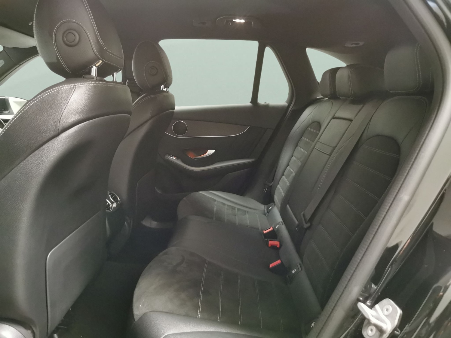 Used Mercedes-Benz GLC 2020 for sale - 76464205: Photo 32