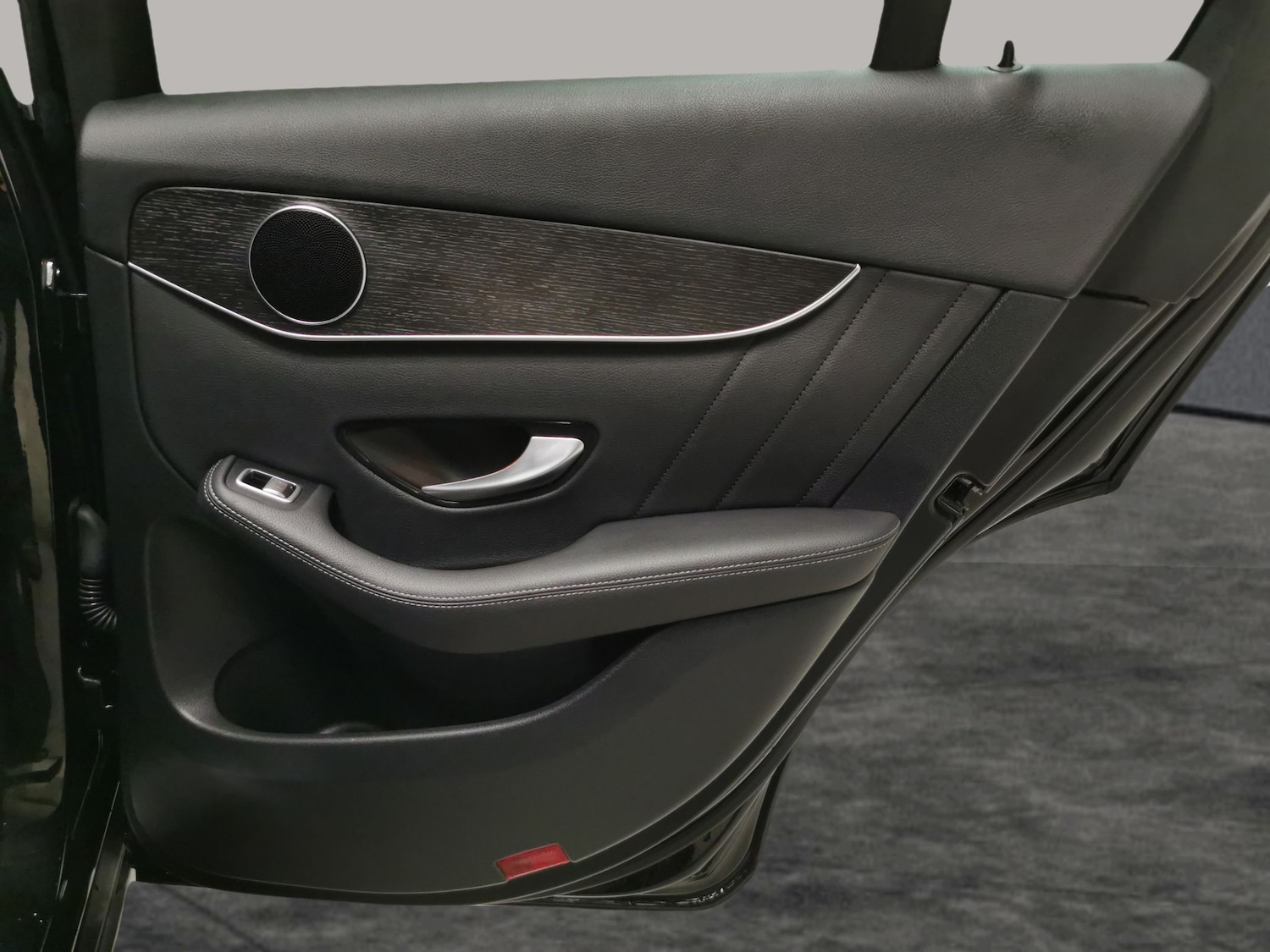 Used Mercedes-Benz GLC 2020 for sale - 76464205: Photo 36