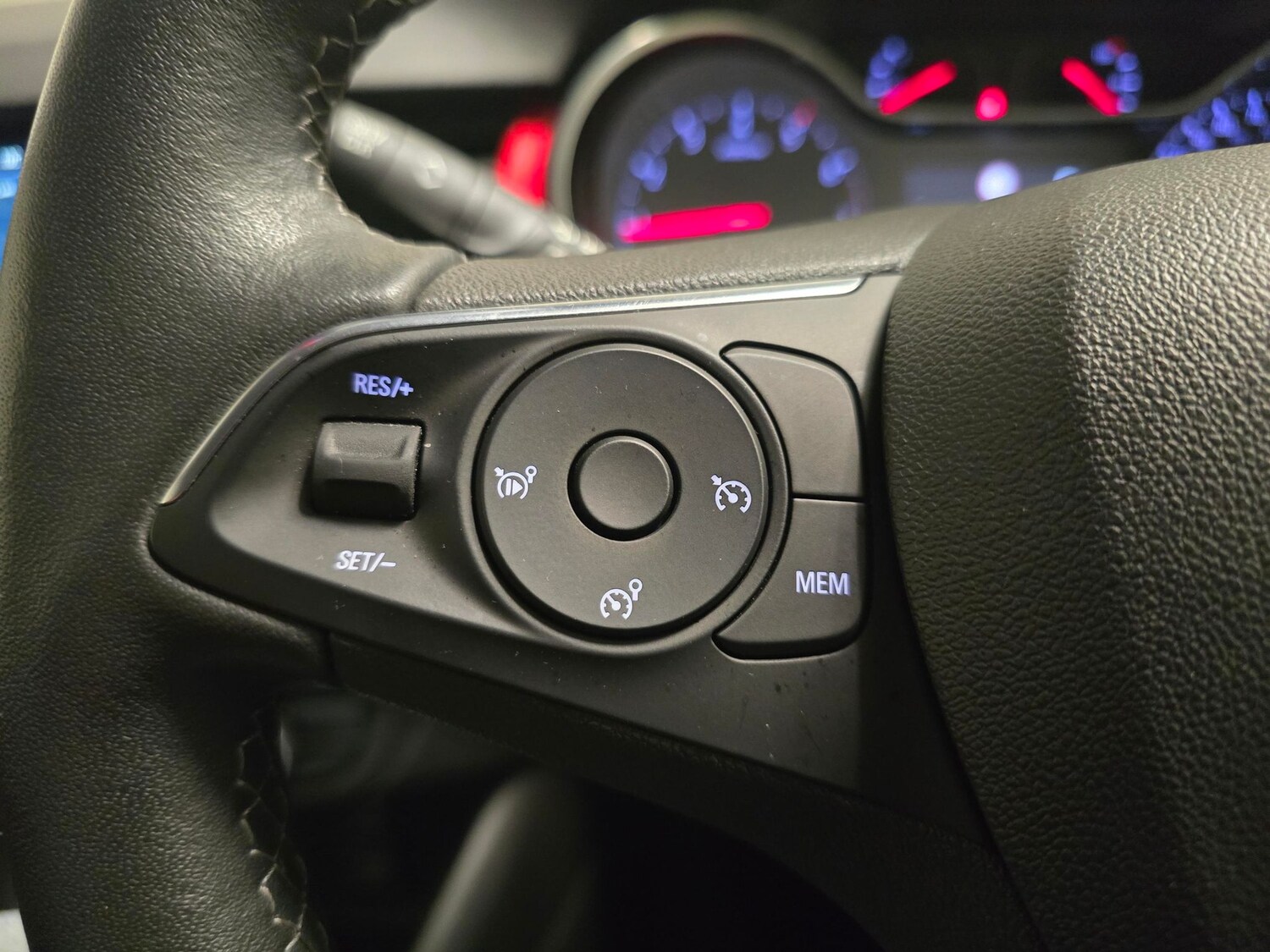 Used Vauxhall Crossland for sale - 77831457: Photo 19