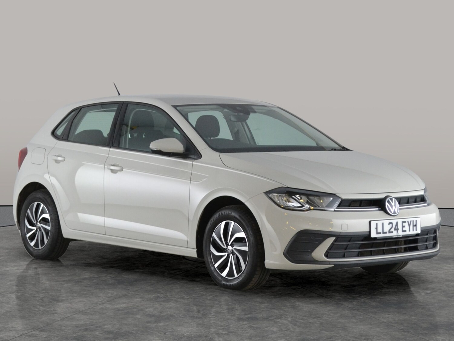 Used Volkswagen Polo 2024 for sale - 78023063: Photo 10
