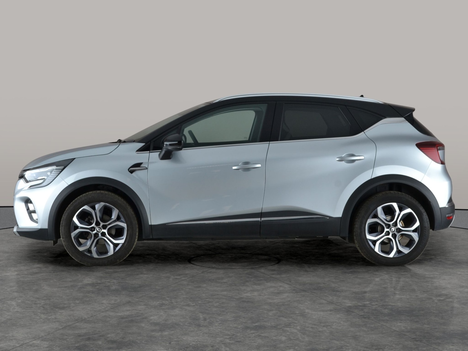 Used Renault Captur 2022 for sale - 77134460: Photo 13