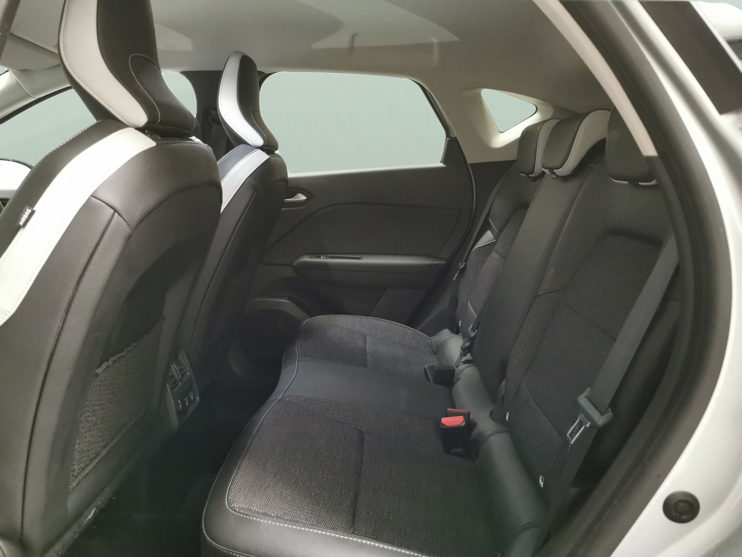 Used Renault Captur 2022 for sale - 77134460: Photo 26