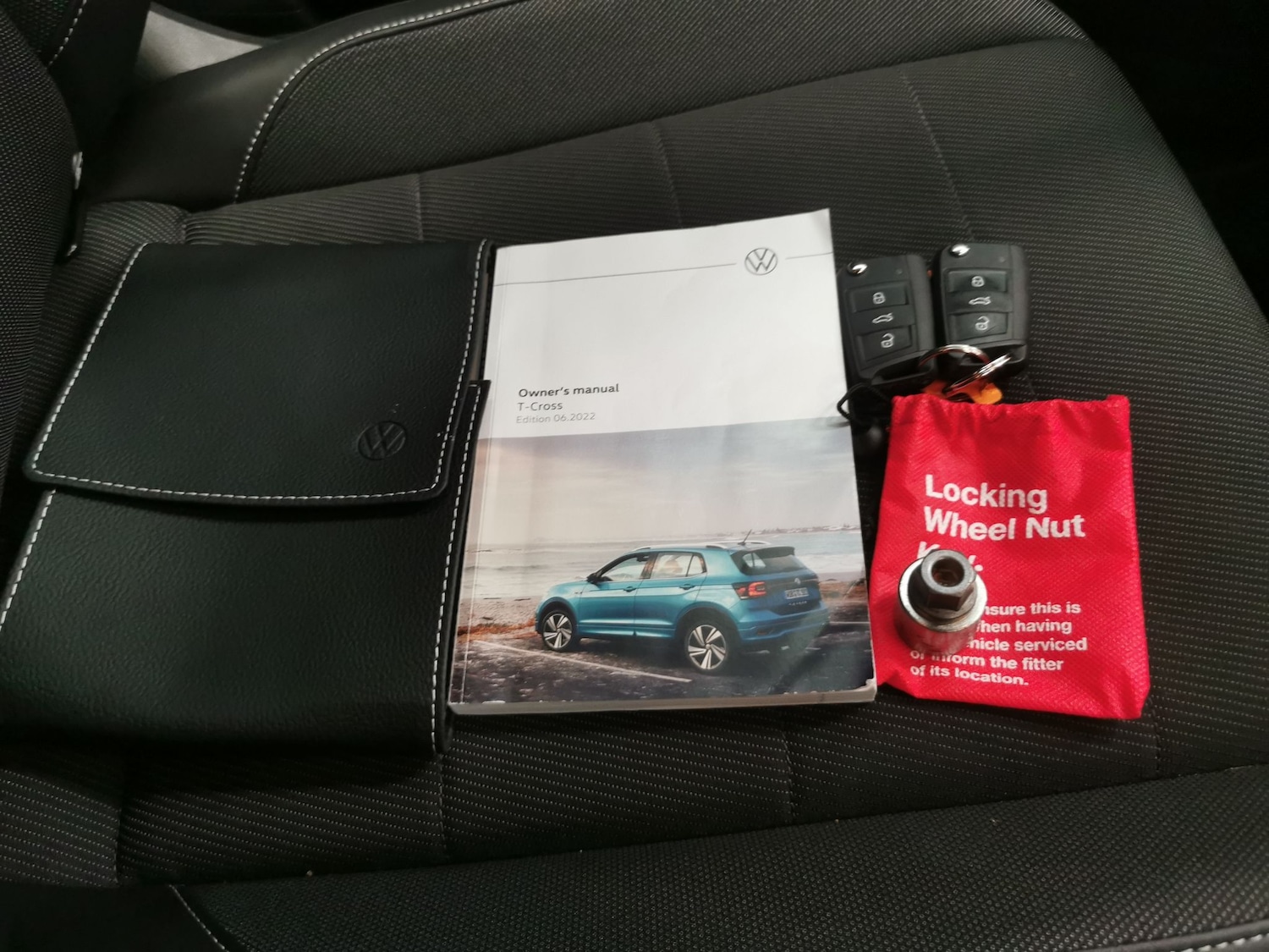 Used Volkswagen T-Cross 2022 for sale - 76459472: Photo 34