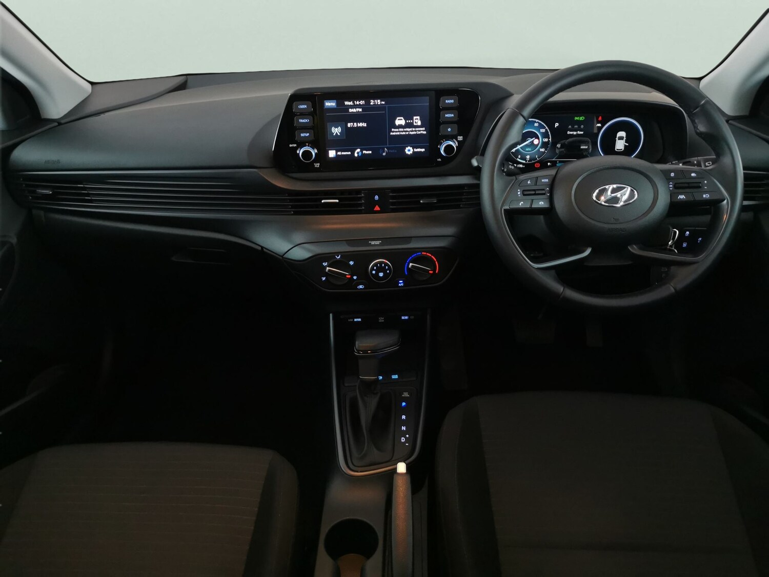 Used Hyundai i20 2023 for sale - 77347312: Photo 6