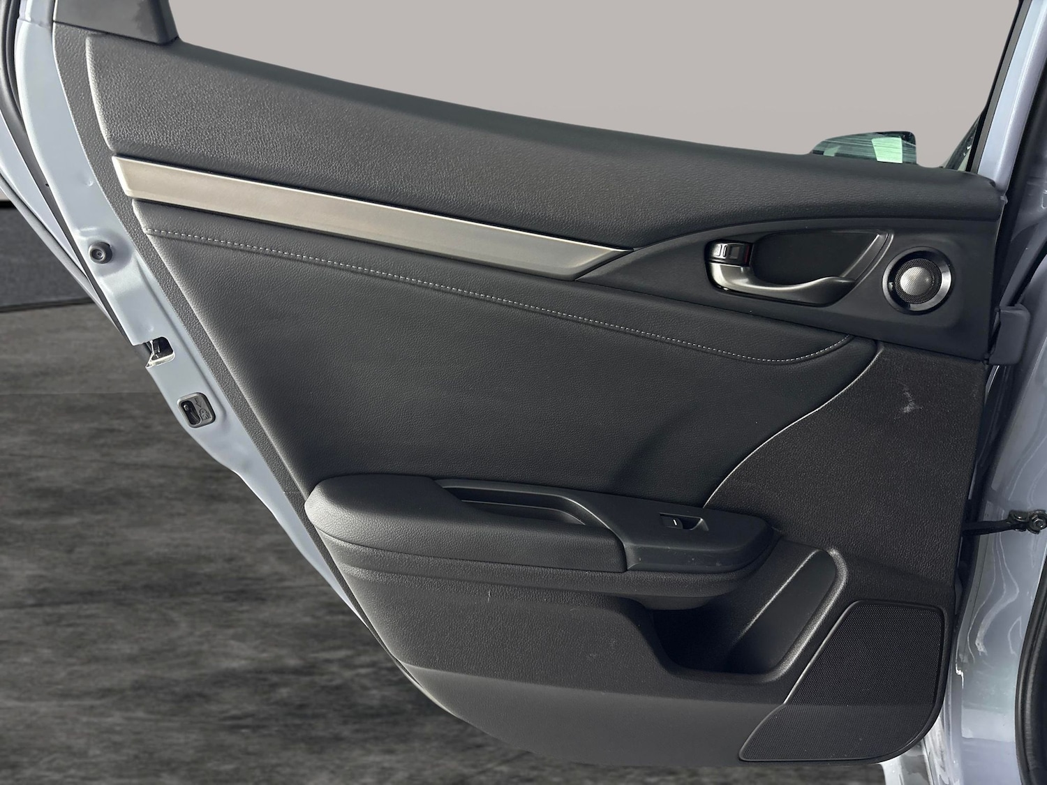 Used Honda Civic 2020 for sale - 76555096: Photo 36