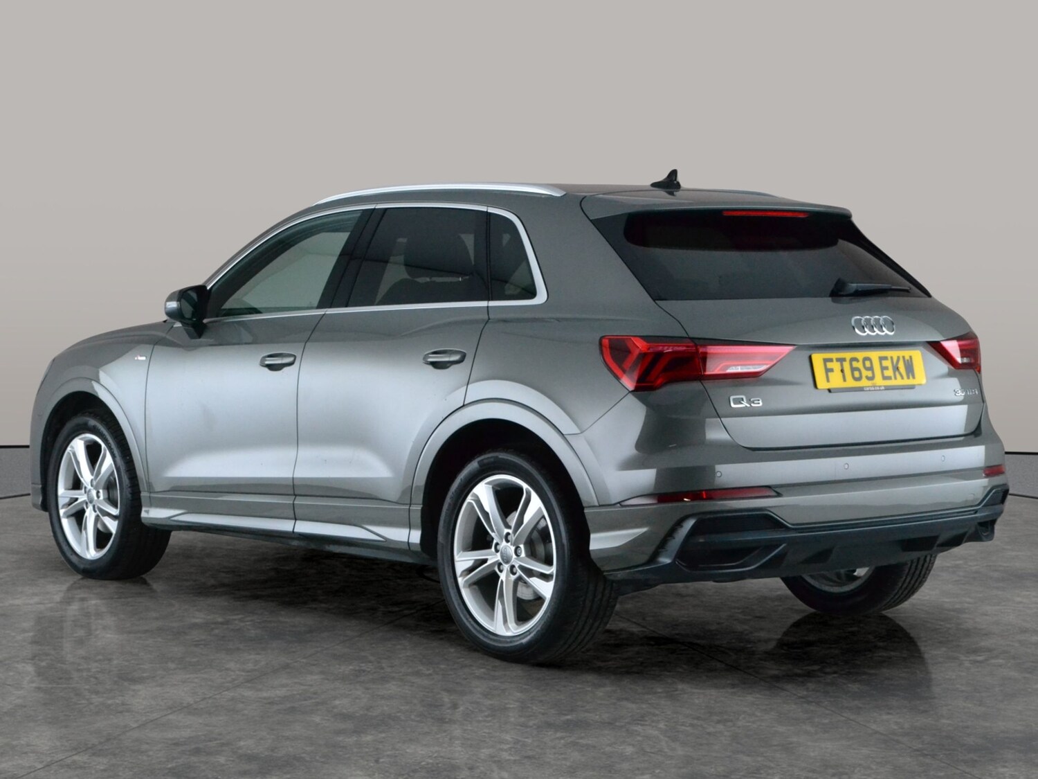 Used Audi Q3 2020 for sale - 77707849: Photo 12
