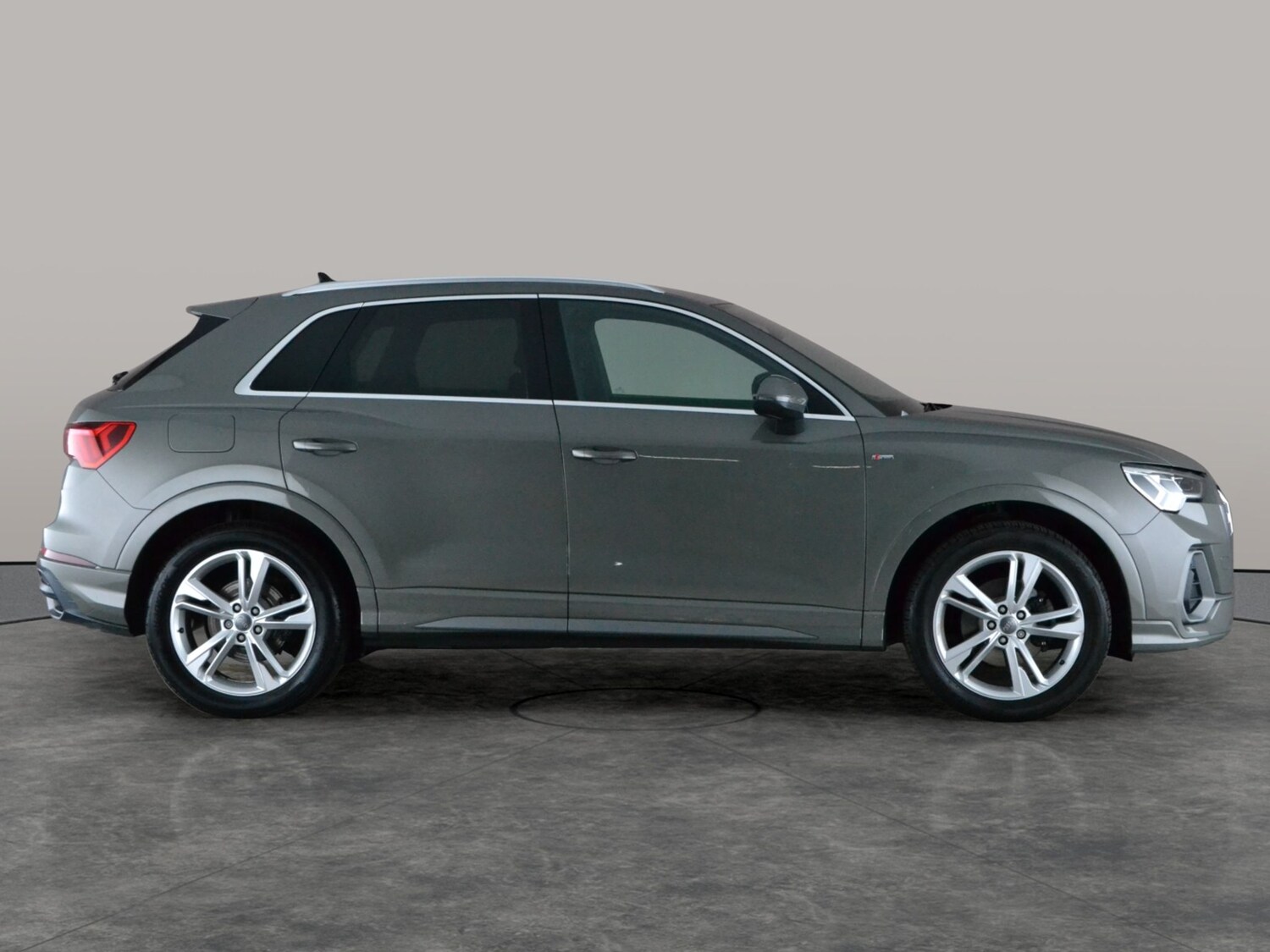 Used Audi Q3 2020 for sale - 77707849: Photo 9