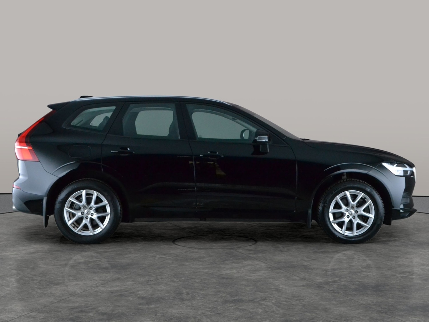 Used Volvo XC60 2018 for sale - 78197865: Photo 9