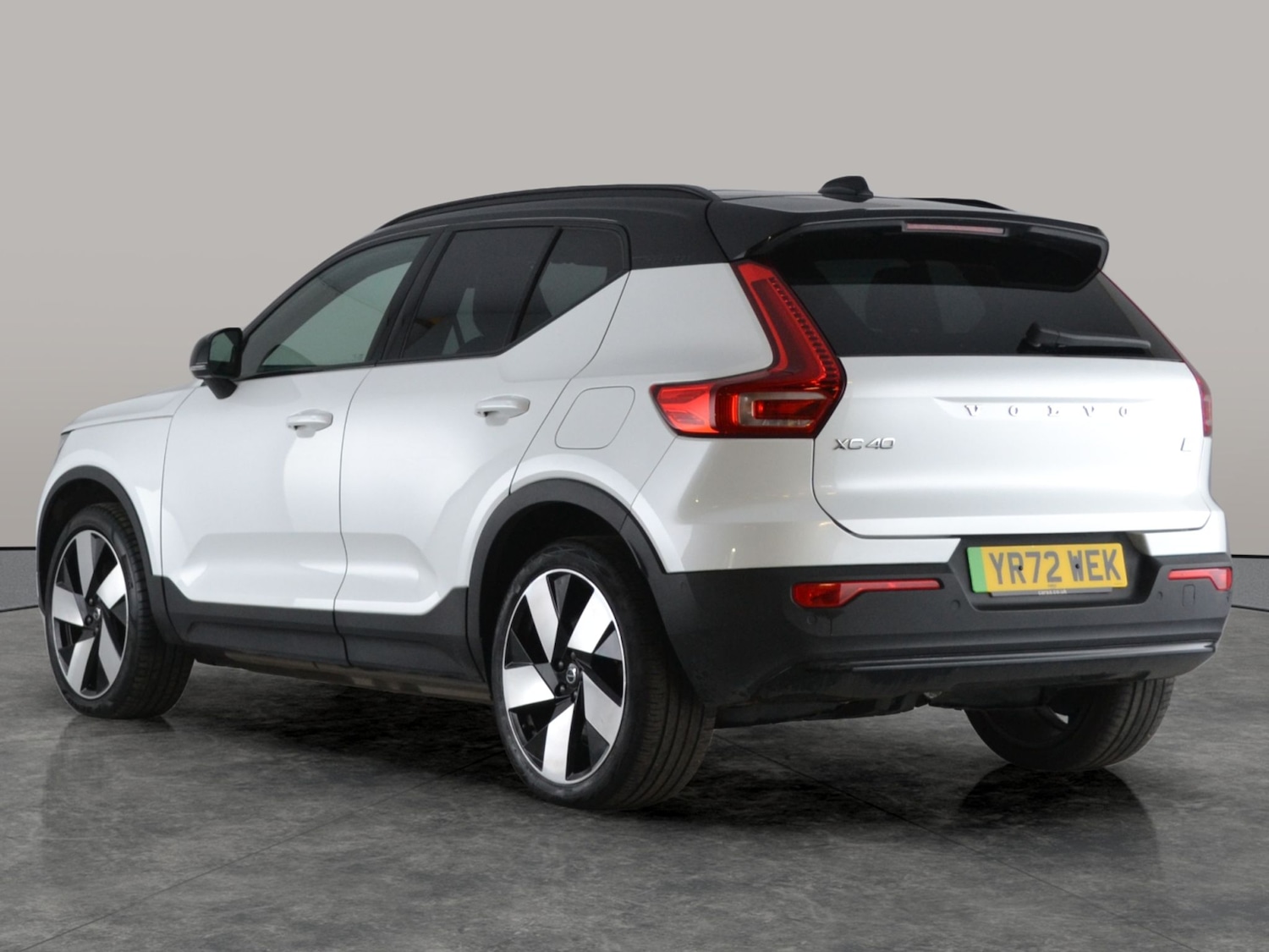 Used Volvo XC40 2022 for sale - 78199662: Photo 10
