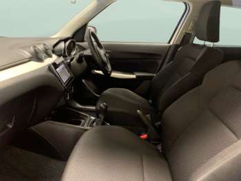 Used Suzuki Swift  for sale - 75441002: Photo