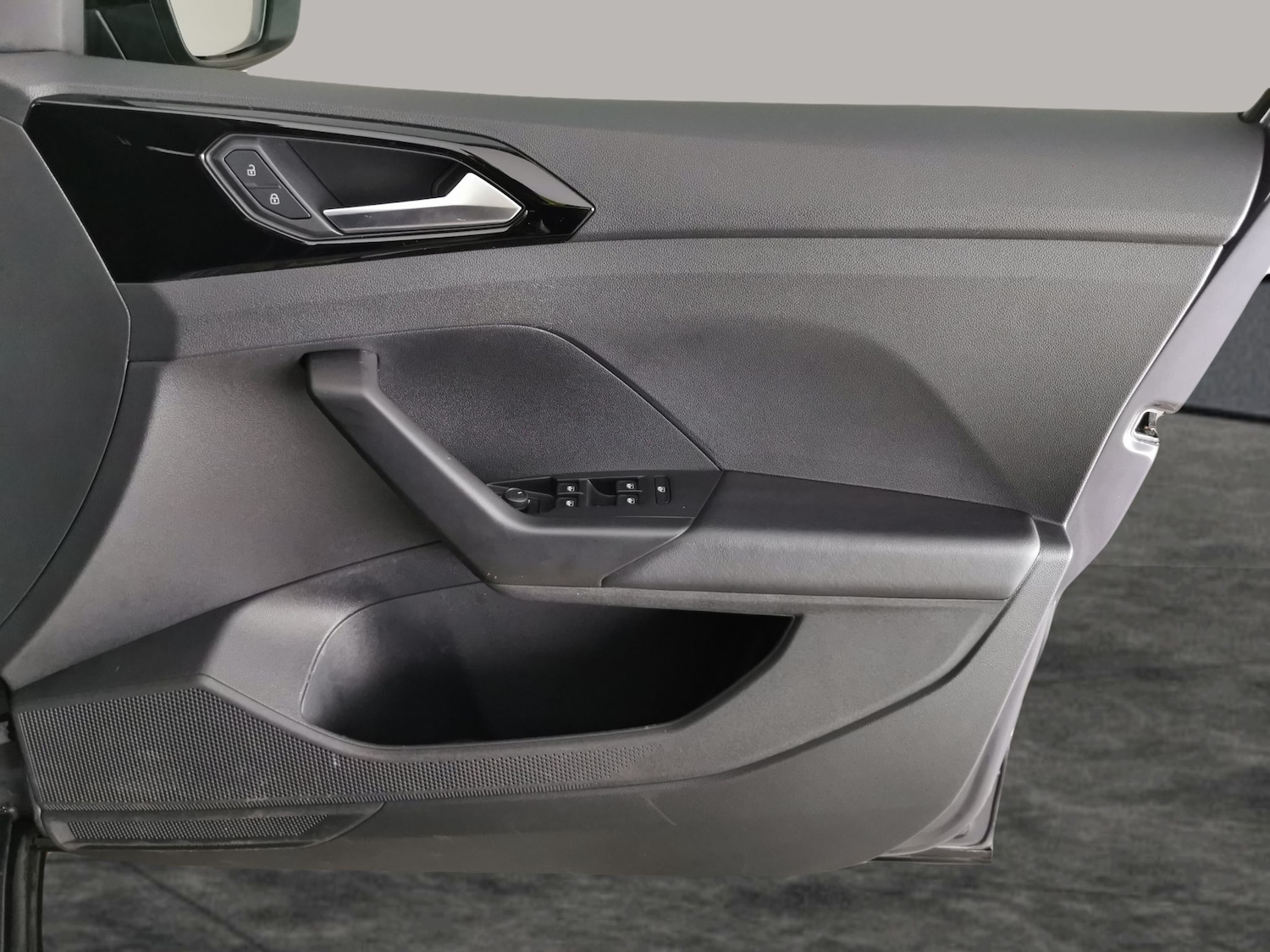 Used Volkswagen T-Cross 2022 for sale - 77399475: Photo 27