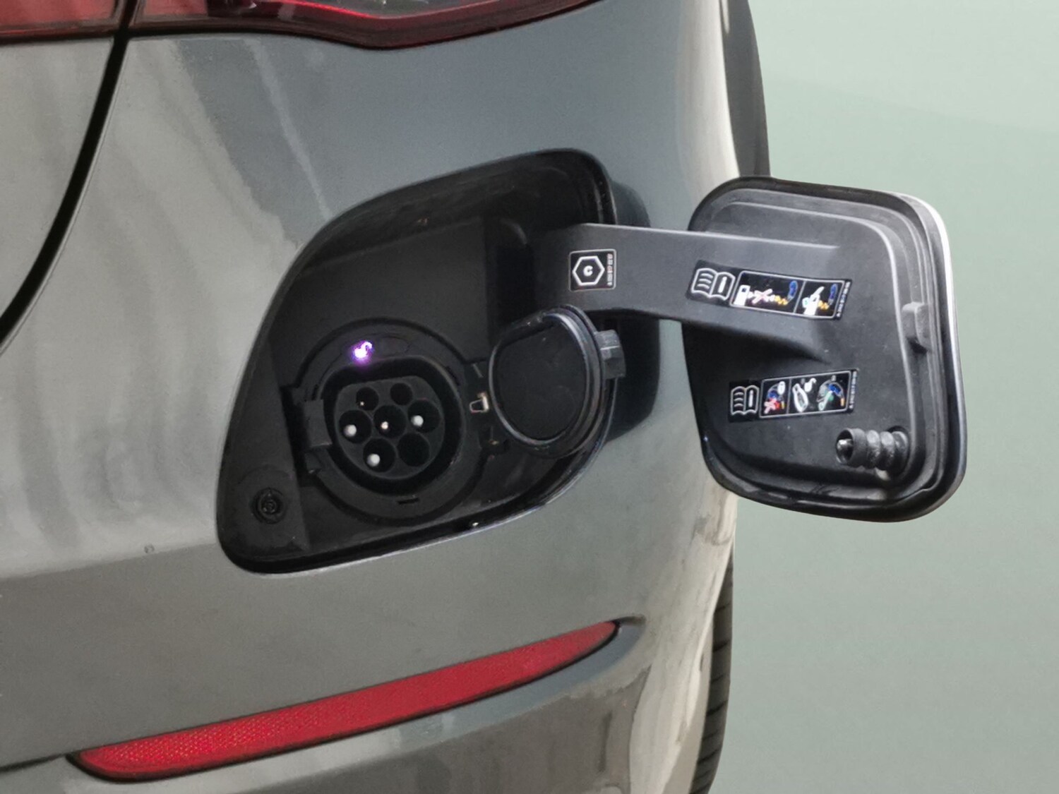 Used Mercedes-Benz GLC 2022 for sale - 77730647: Photo 31