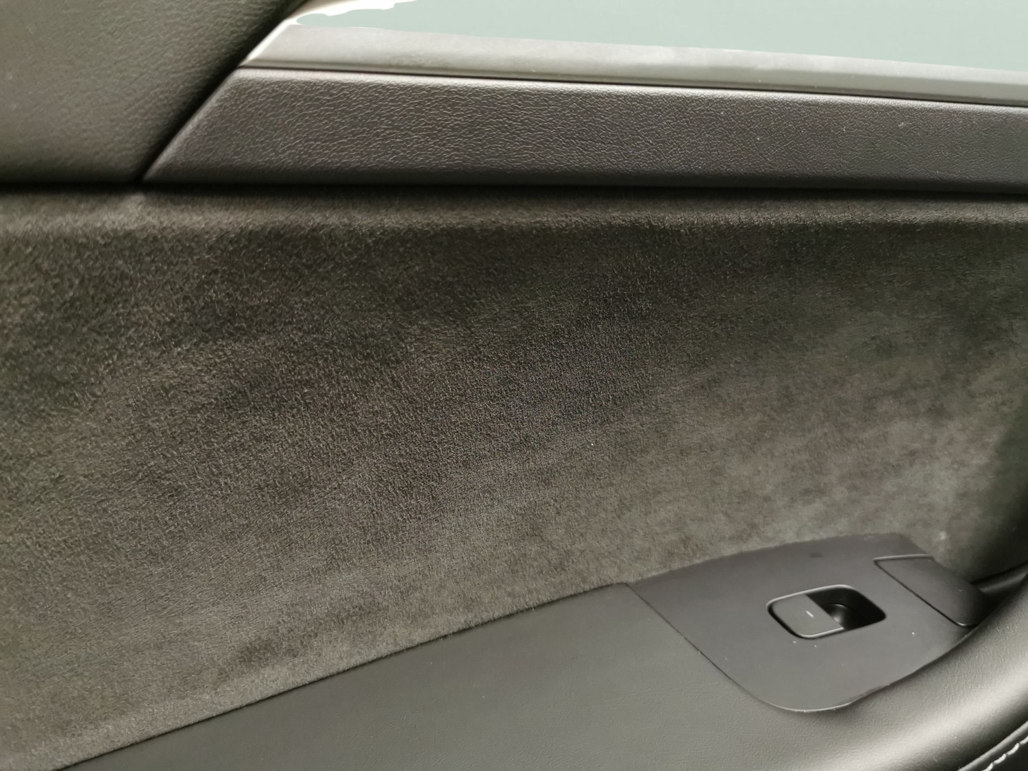 Used Tesla Model Y 2023 for sale - 76540382: Photo 8