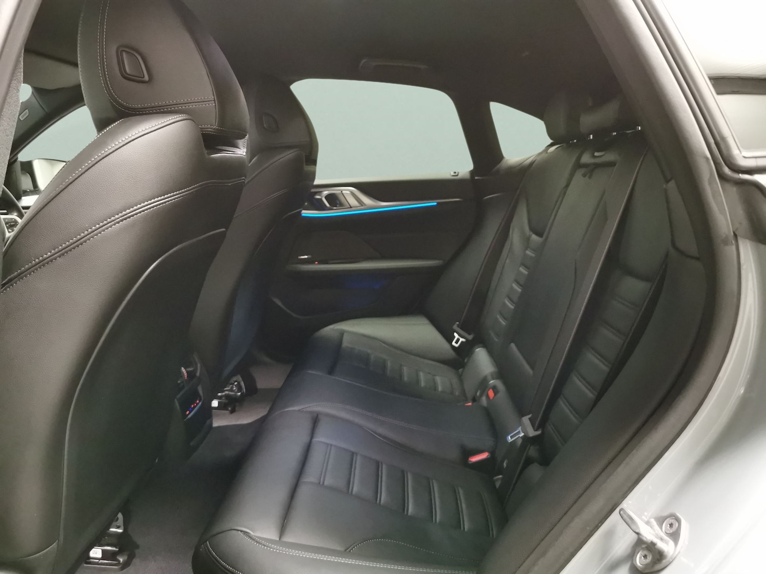 Used BMW i4 2022 for sale - 76384829: Photo 46