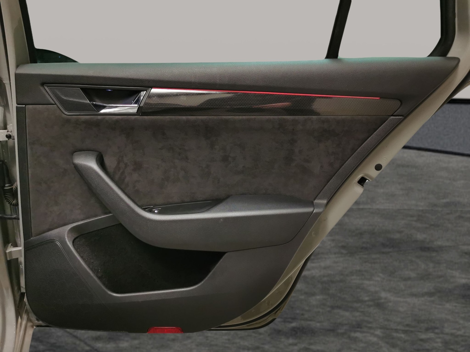 Used Skoda Superb 2019 for sale - 76856900: Photo 27