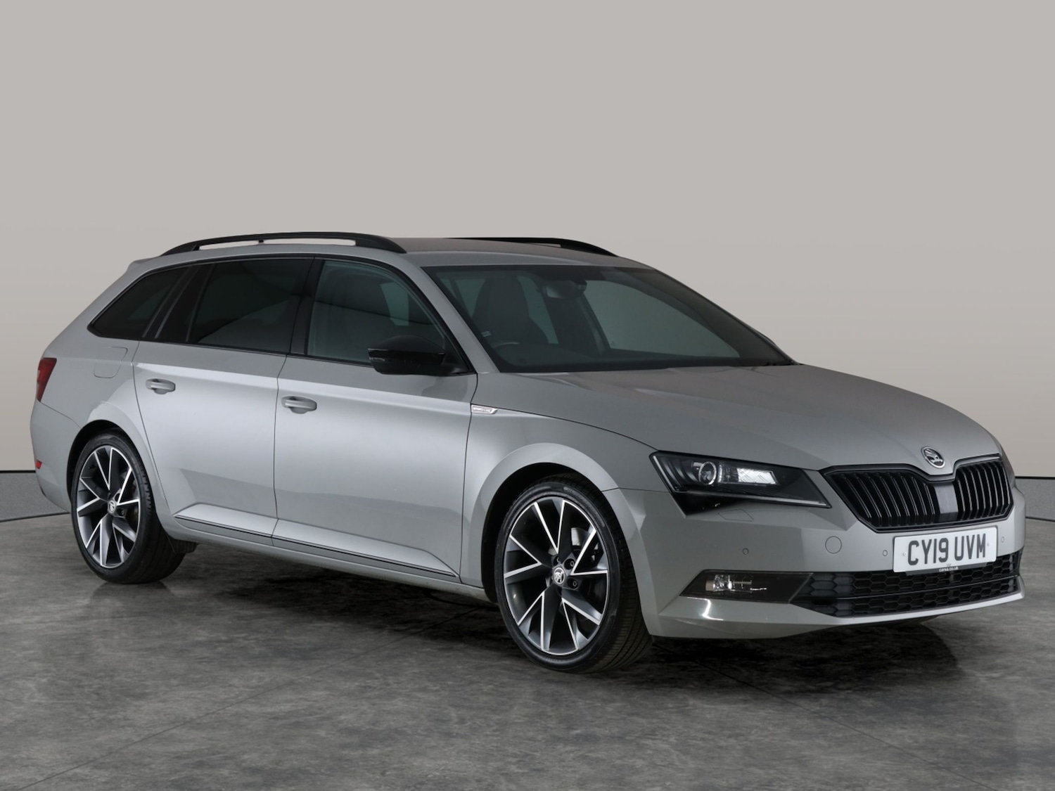 Used Skoda Superb 2019 for sale - 76856900: Photo 8
