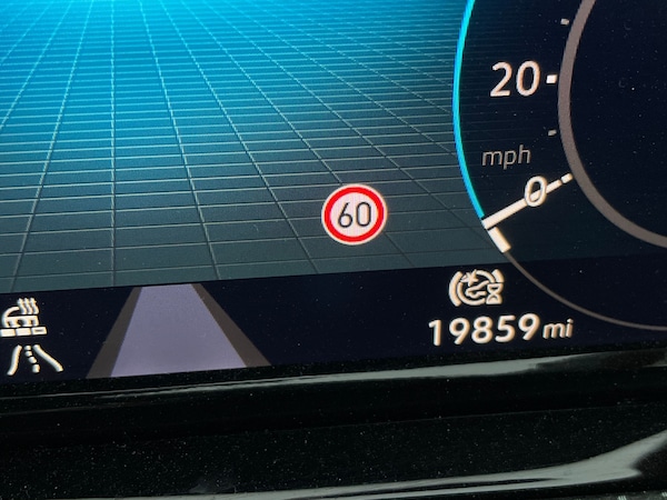 Used Volkswagen Golf 2022 for sale - 76171395: Photo 31