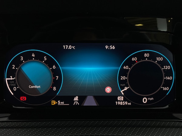 Used Volkswagen Golf 2022 for sale - 76171395: Photo 33