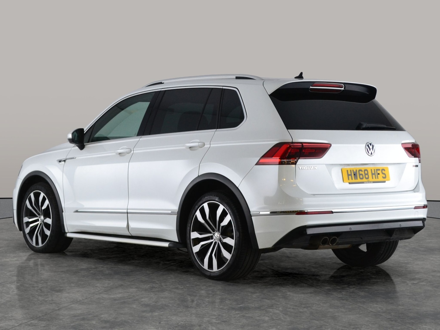 Used Volkswagen Tiguan 2018 for sale - 77984647: Photo 7