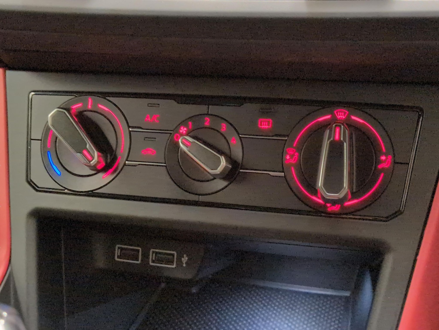 Used Volkswagen Polo 2019 for sale - 77653439: Photo 17