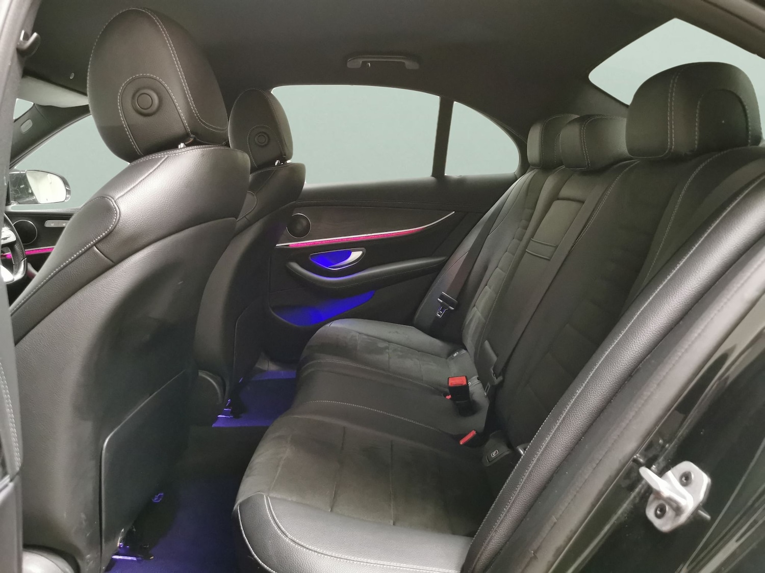 Used Mercedes-Benz E Class 2018 for sale - 77274548: Photo 25