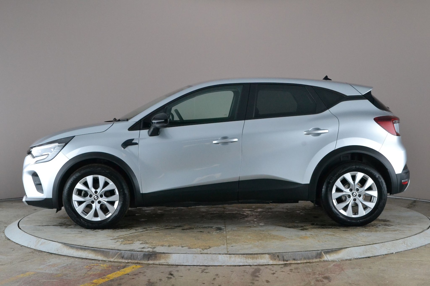 Used Renault Captur 2022 for sale - 77543009: Photo 13