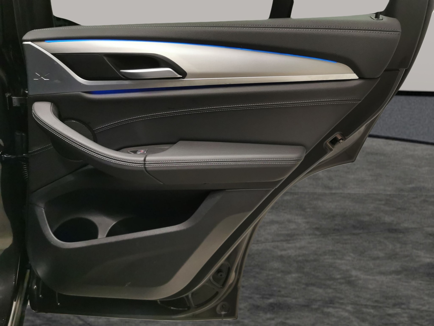 Used BMW iX3 for sale - 76725287: Photo 31