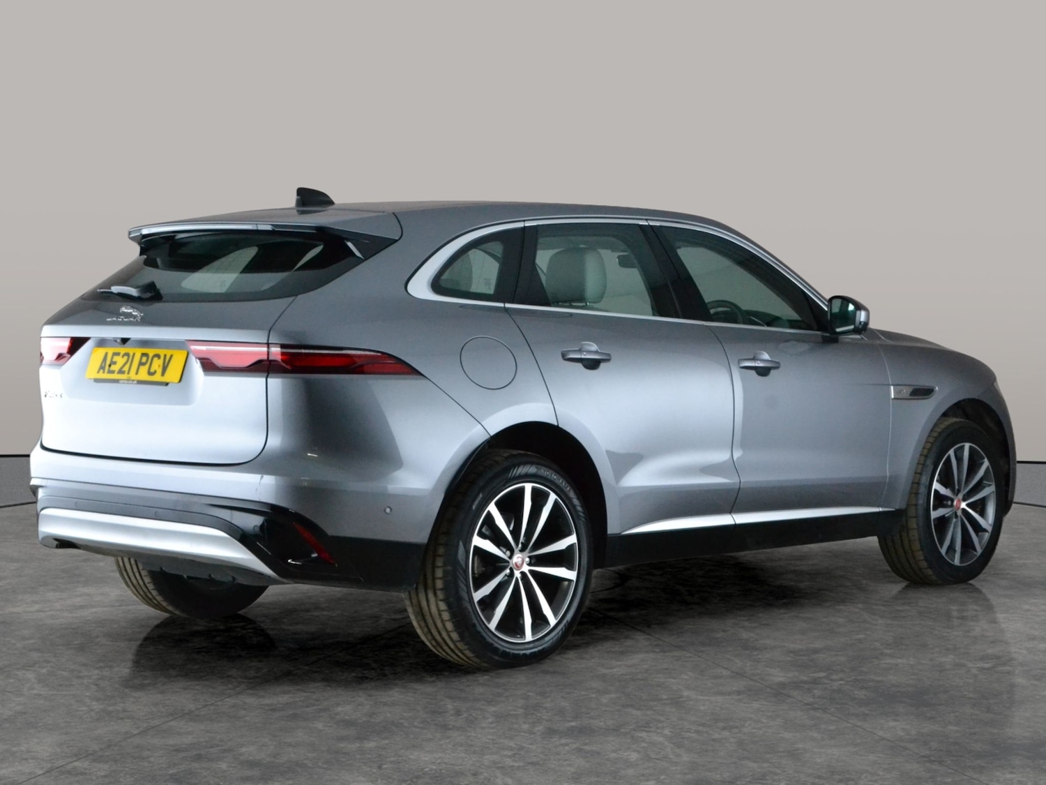 Used Jaguar F-Pace 2021 for sale - 78061751: Photo 9