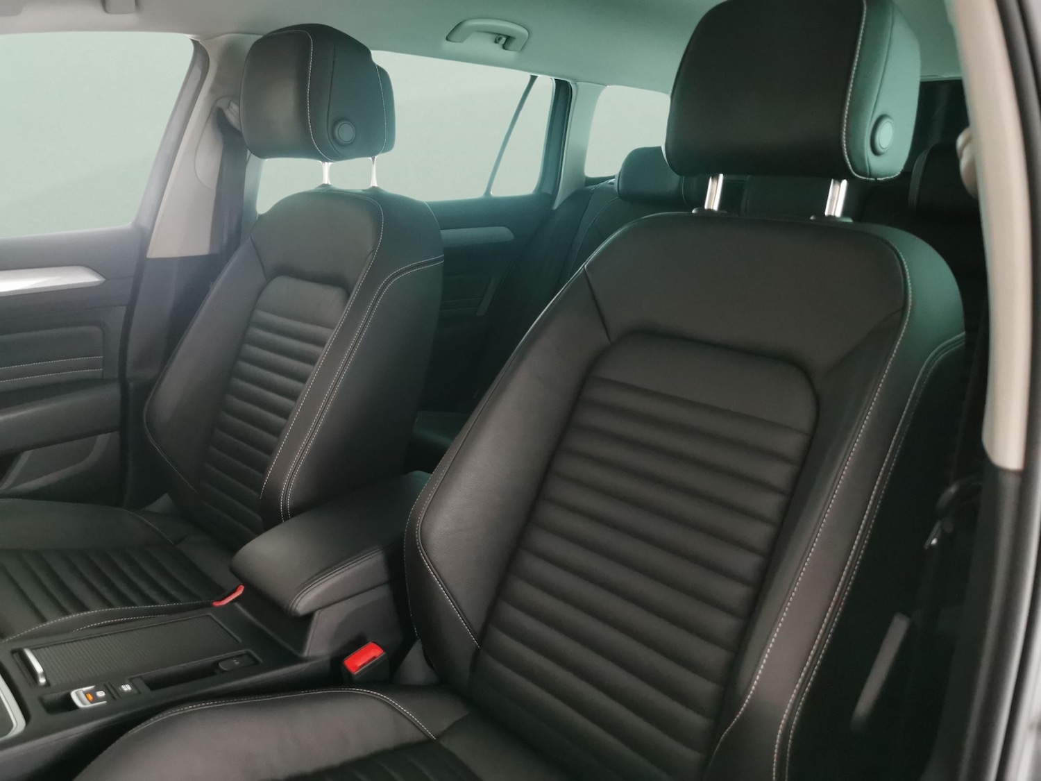 Used Volkswagen Passat 2022 for sale - 76526605: Photo 7