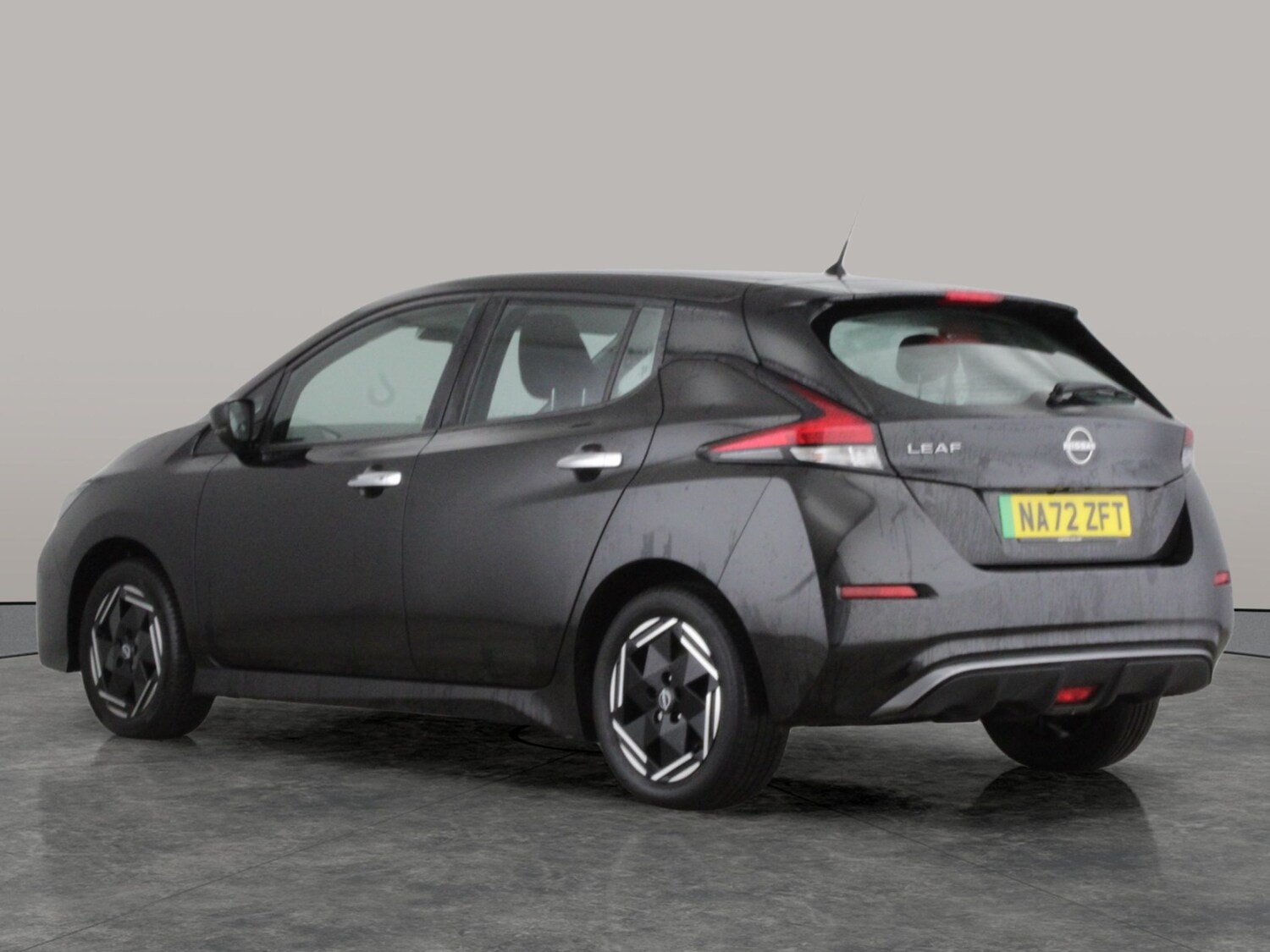 Used Nissan Leaf for sale - 78129435: Photo 12