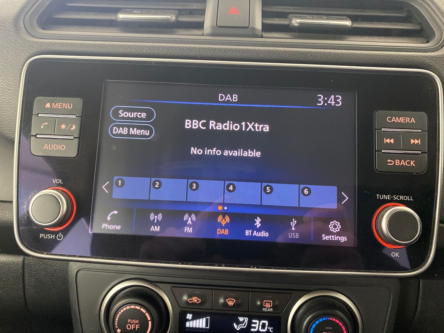 Used Nissan Leaf for sale - 78129435: Photo 6