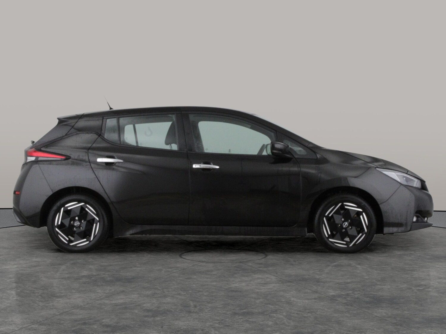 Used Nissan Leaf for sale - 78129435: Photo 9