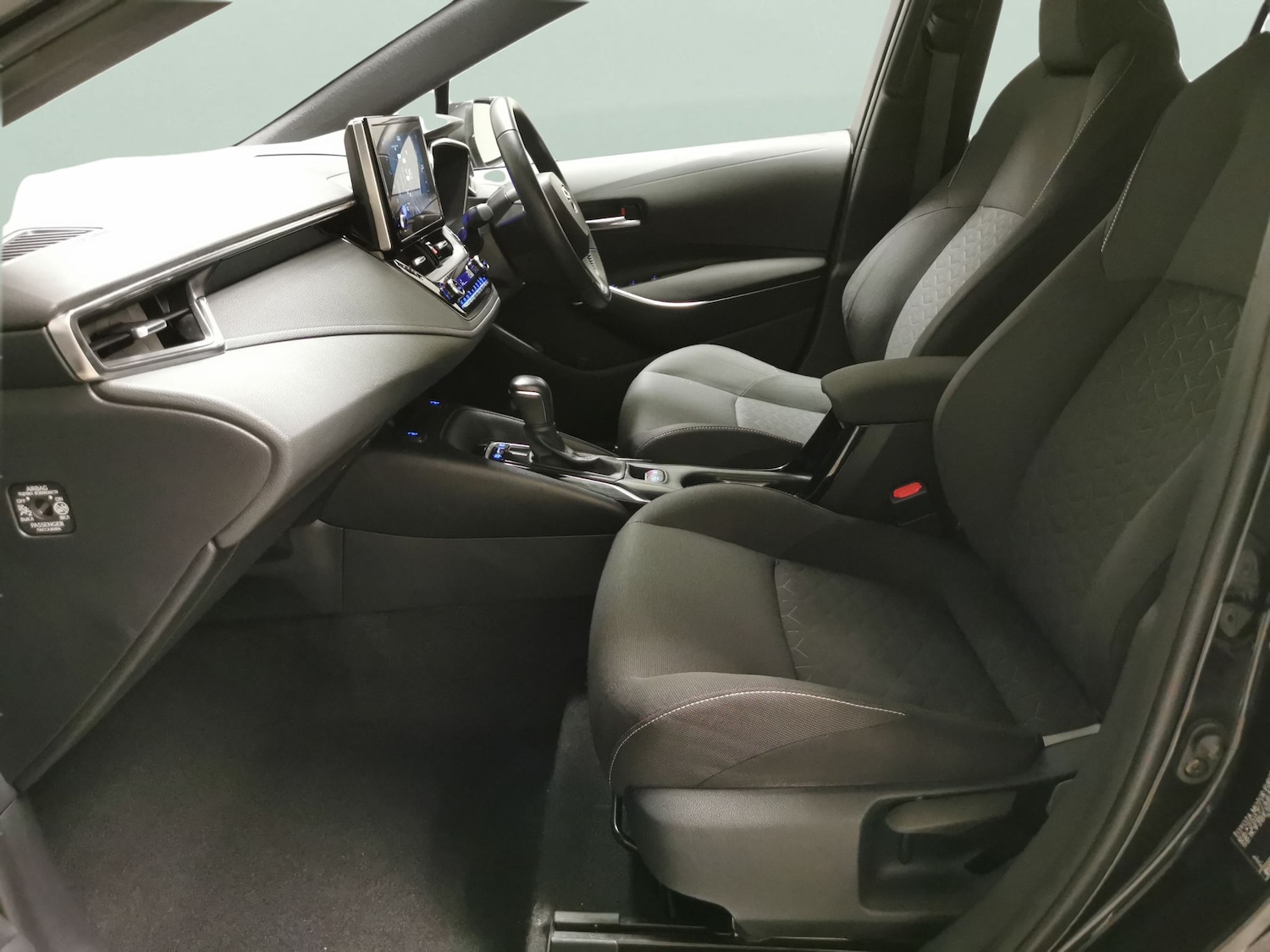 Used Toyota Corolla 2023 for sale - 77962949: Photo 4