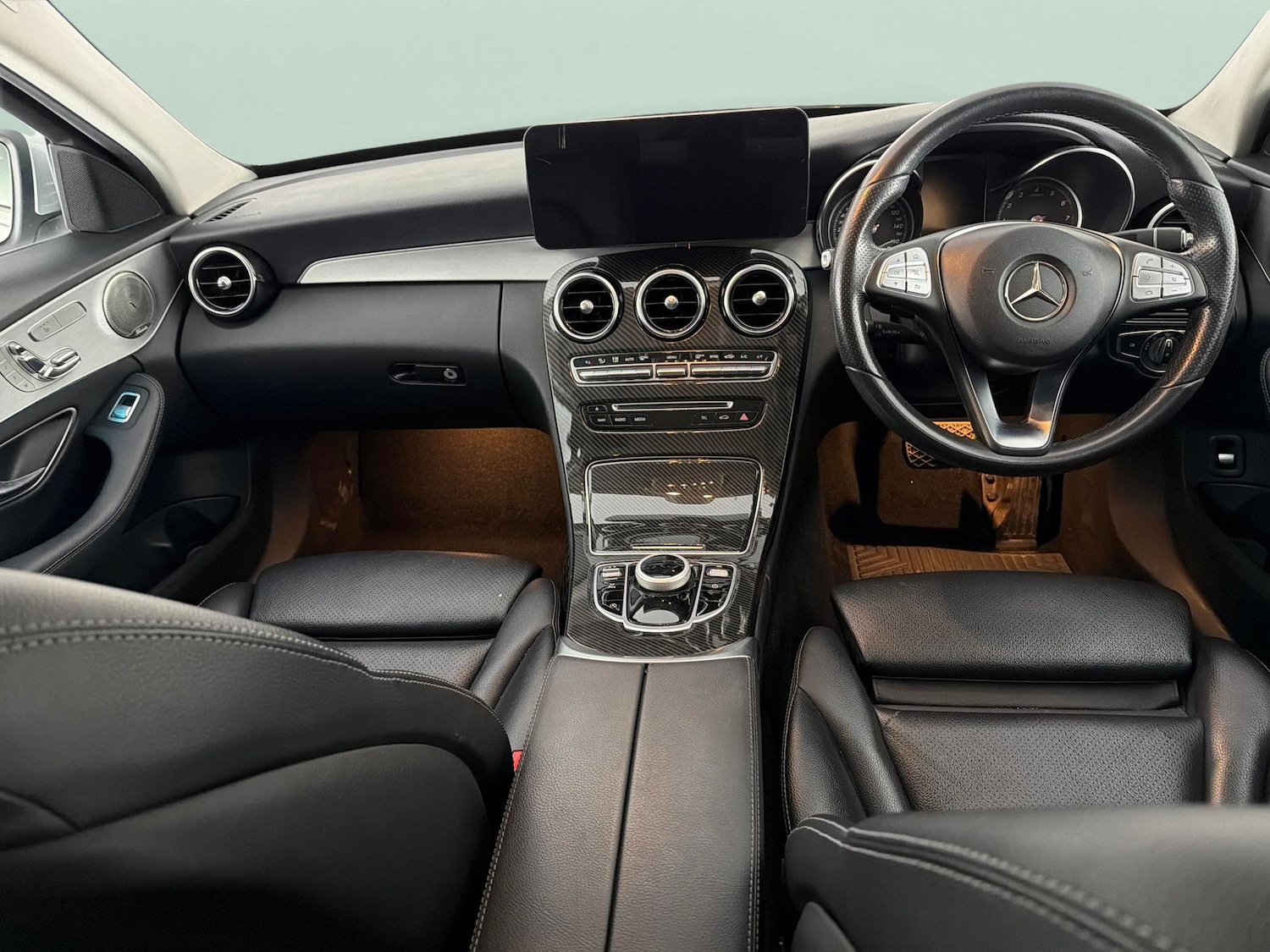 Used Mercedes-Benz C Class 2017 for sale - 77350930: Photo 9