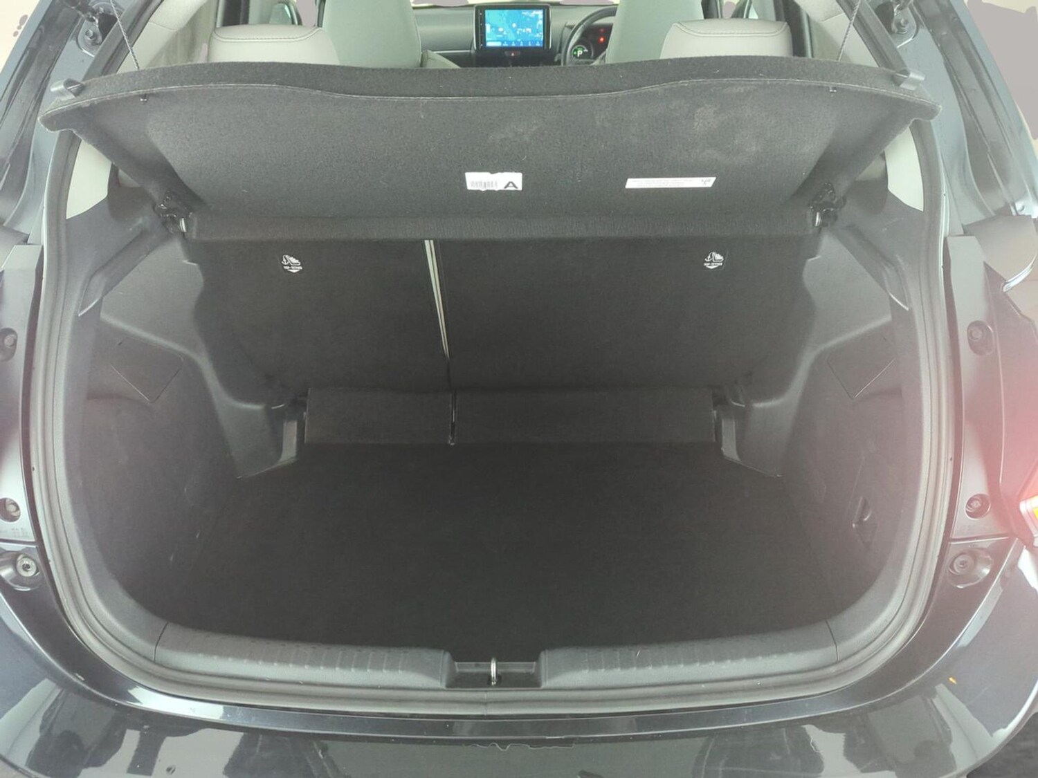 Used Toyota Yaris 2023 for sale - 77555748: Photo 33