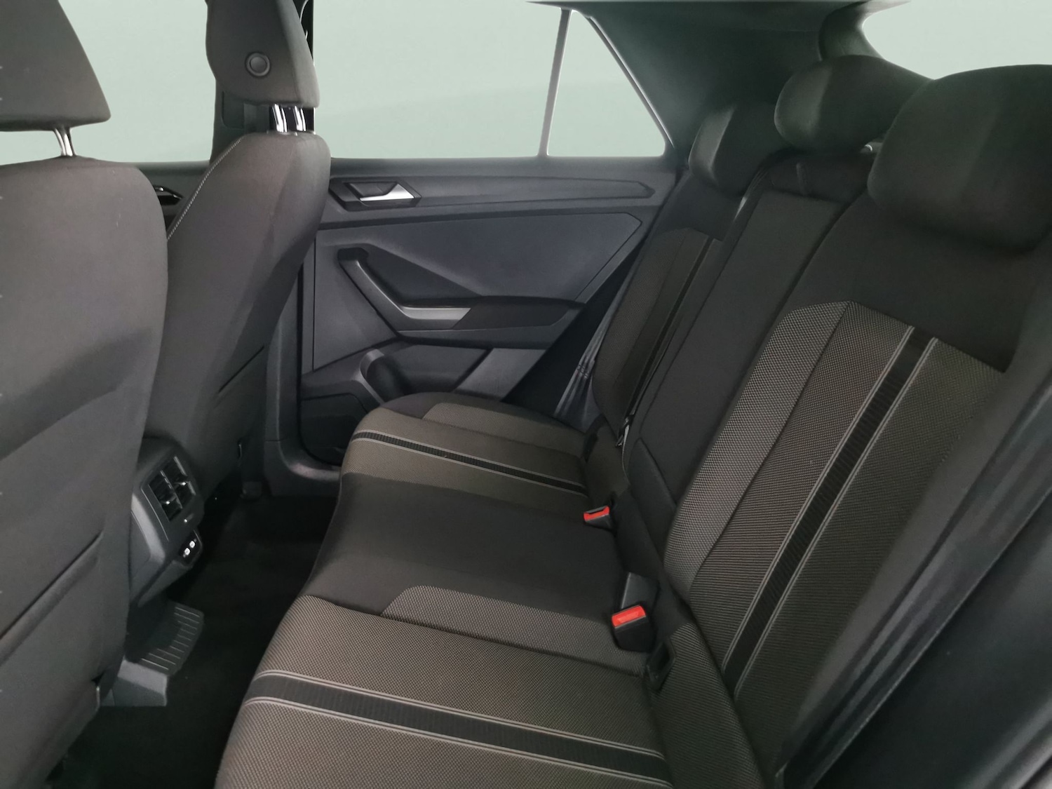 Used Volkswagen T-Roc 2021 for sale - 77797966: Photo 24