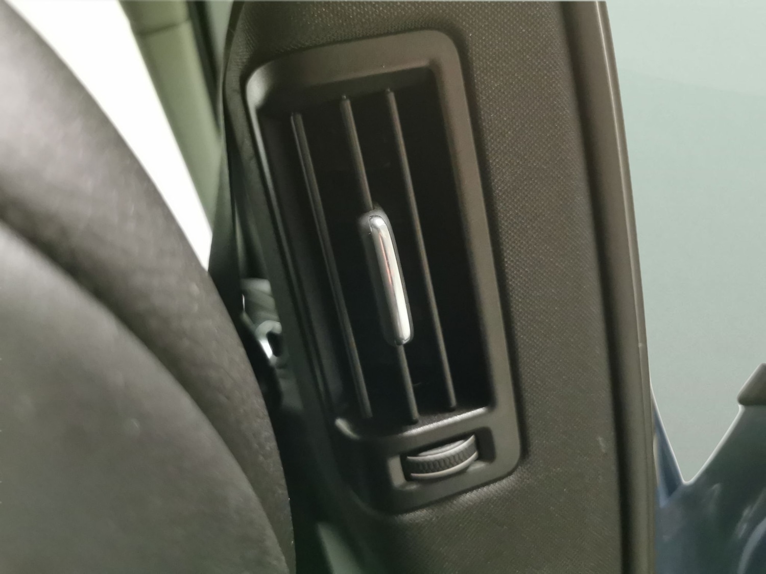 Used Volvo XC60 for sale - 77296460: Photo 13