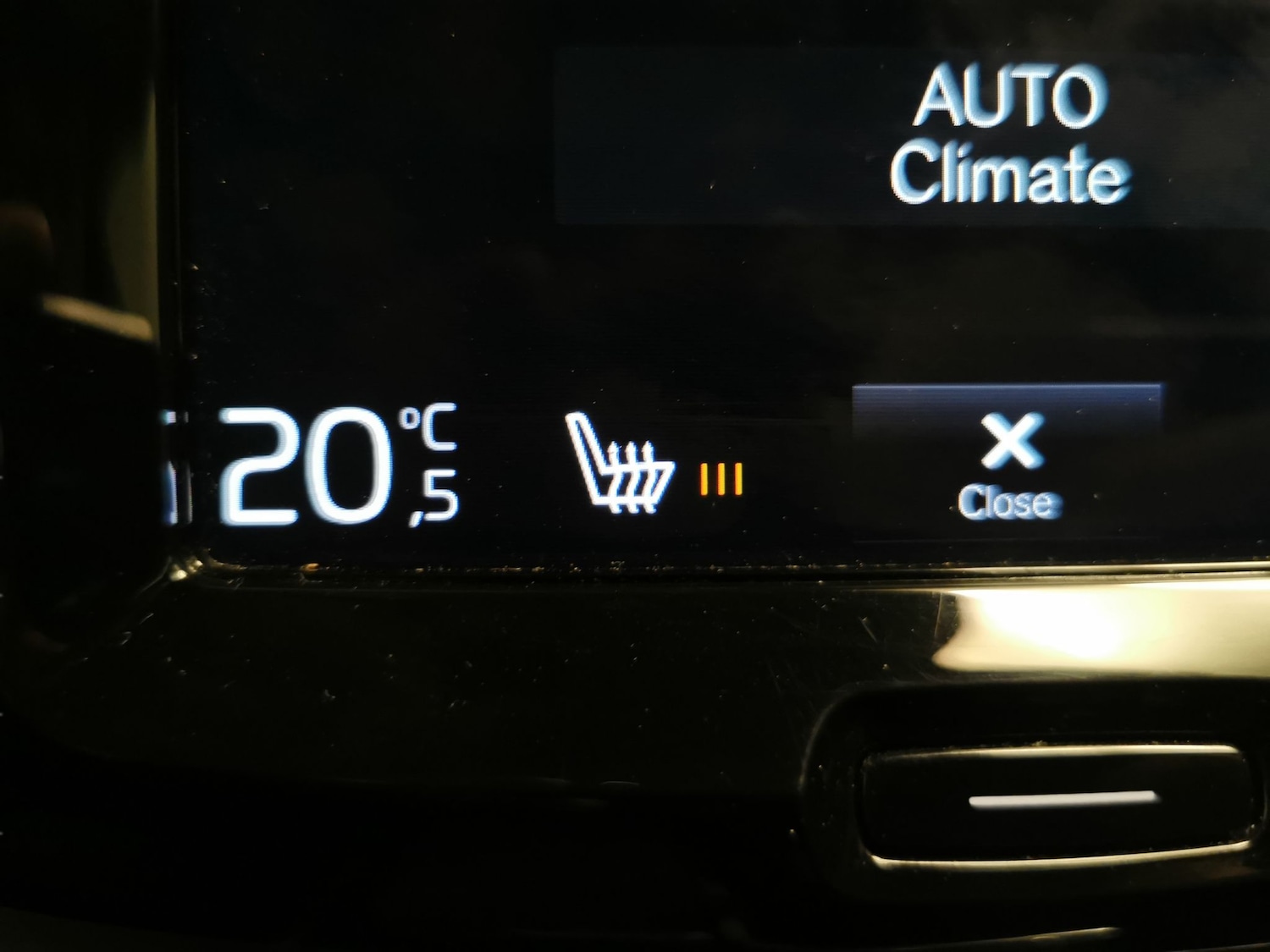 Used Volvo XC60 for sale - 77296460: Photo 16