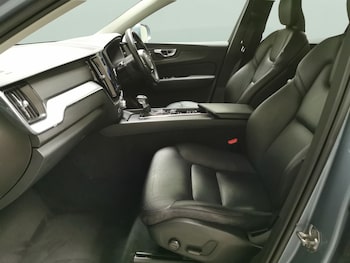 Used Volvo XC60 undefined for sale - 77296460: Photo