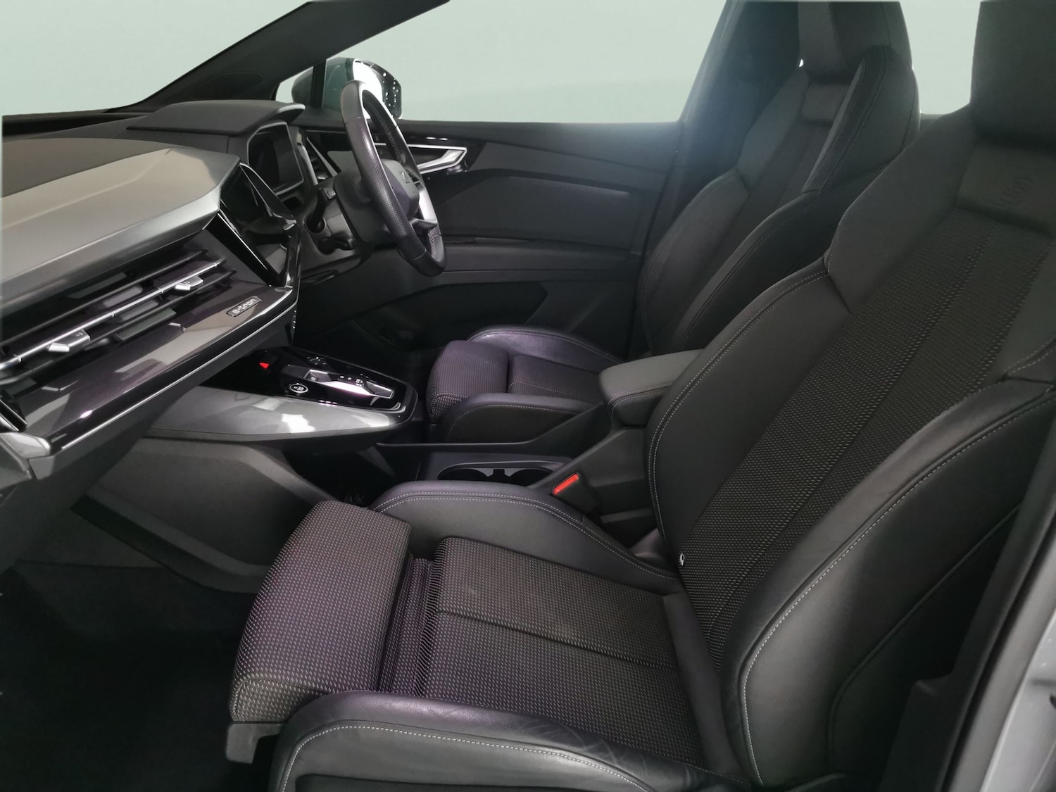 Used Audi Q4 e-tron for sale - 77294895: Photo 4