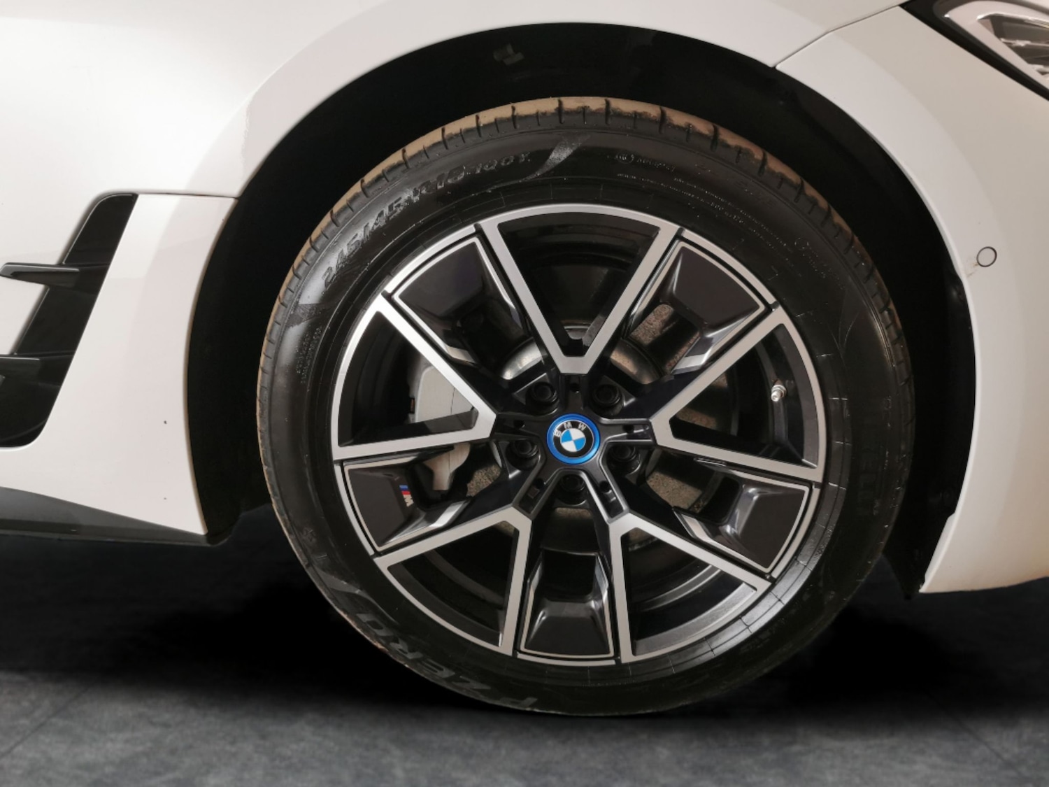 Used BMW i4 2024 for sale - 78197789: Photo 28