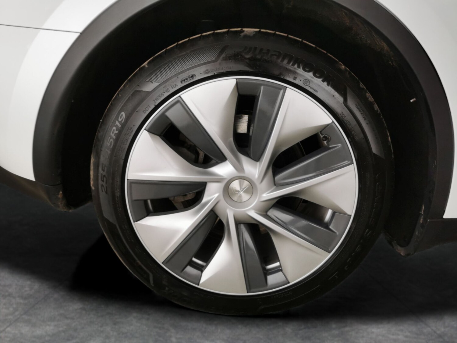 Used Tesla Model Y 2023 for sale - 78140021: Photo 25