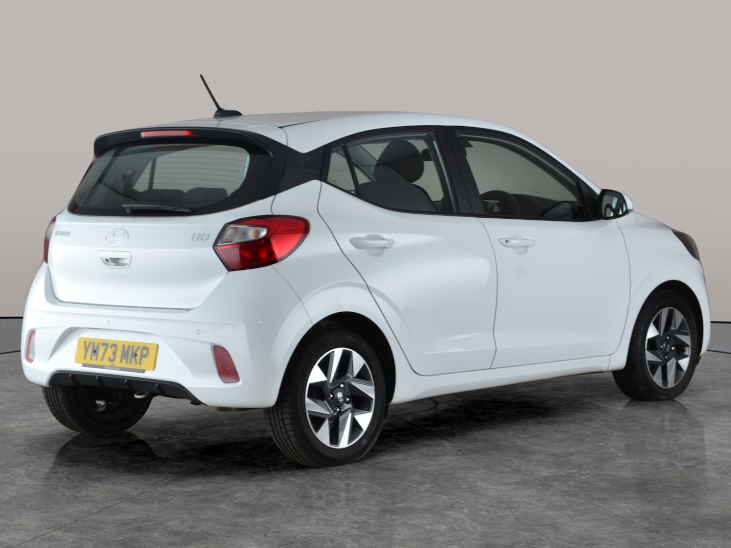 Used Hyundai i10 2023 for sale - 77545579: Photo 10