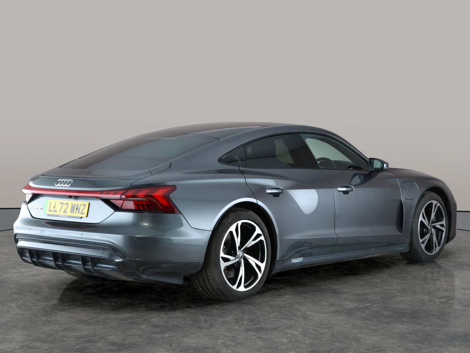 Used Audi e-tron GT 2022 for sale - 77255677: Photo 10