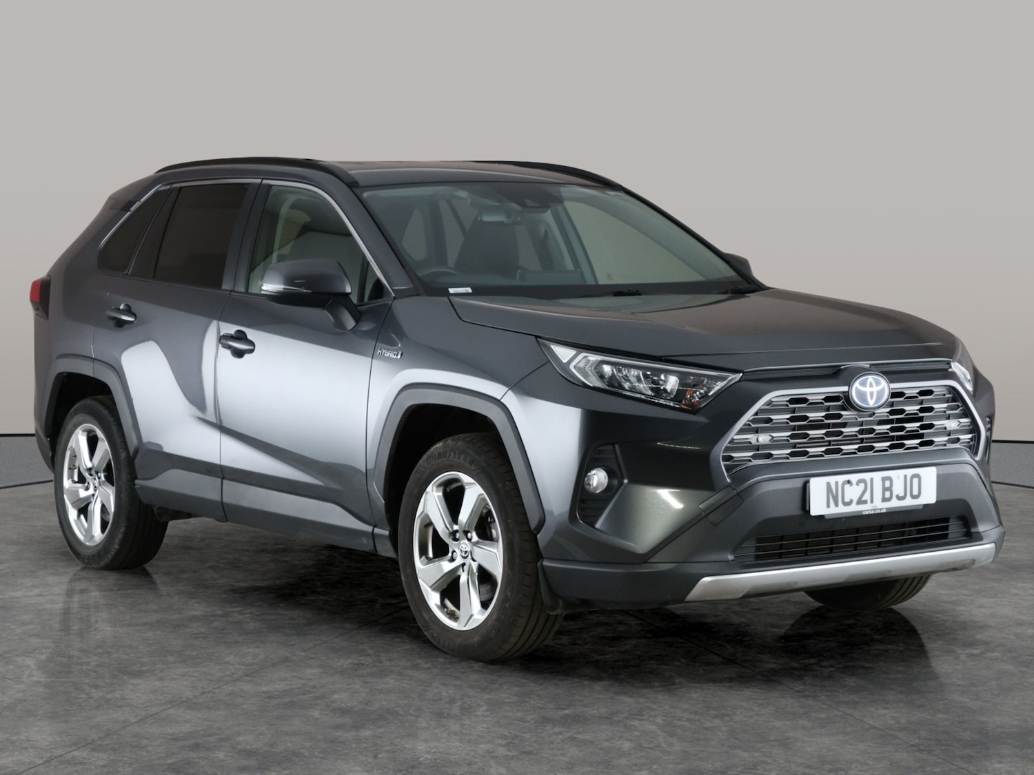 Used Toyota RAV4 2021 for sale - 76773813: Photo 8