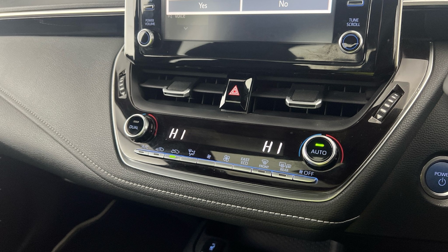 Used Toyota Corolla 2019 for sale - 77848444: Photo 27