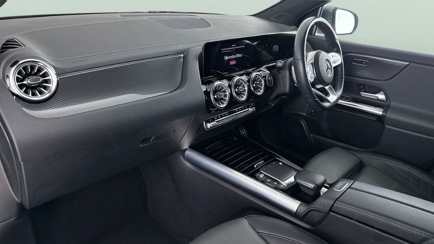 Used Mercedes-Benz GLA 2022 for sale - 77555738: Photo 13