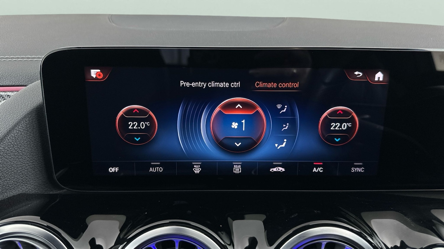 Used Mercedes-Benz GLA 2022 for sale - 77555738: Photo 26