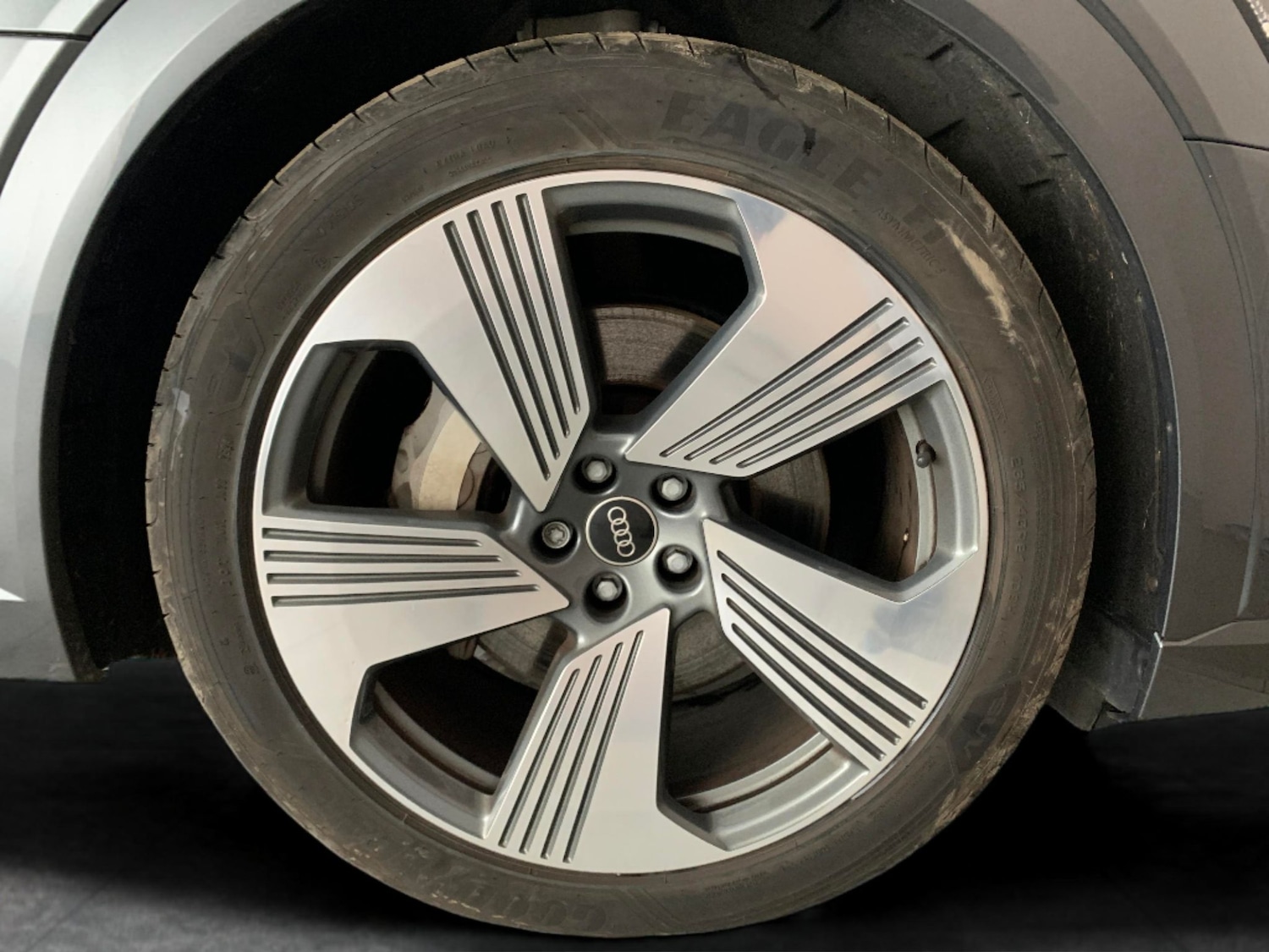 Used Audi e-tron 2022 for sale - 77068179: Photo 26